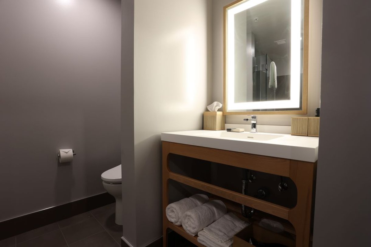 Cedartree Hotel Portland Hillsboro 29/30
