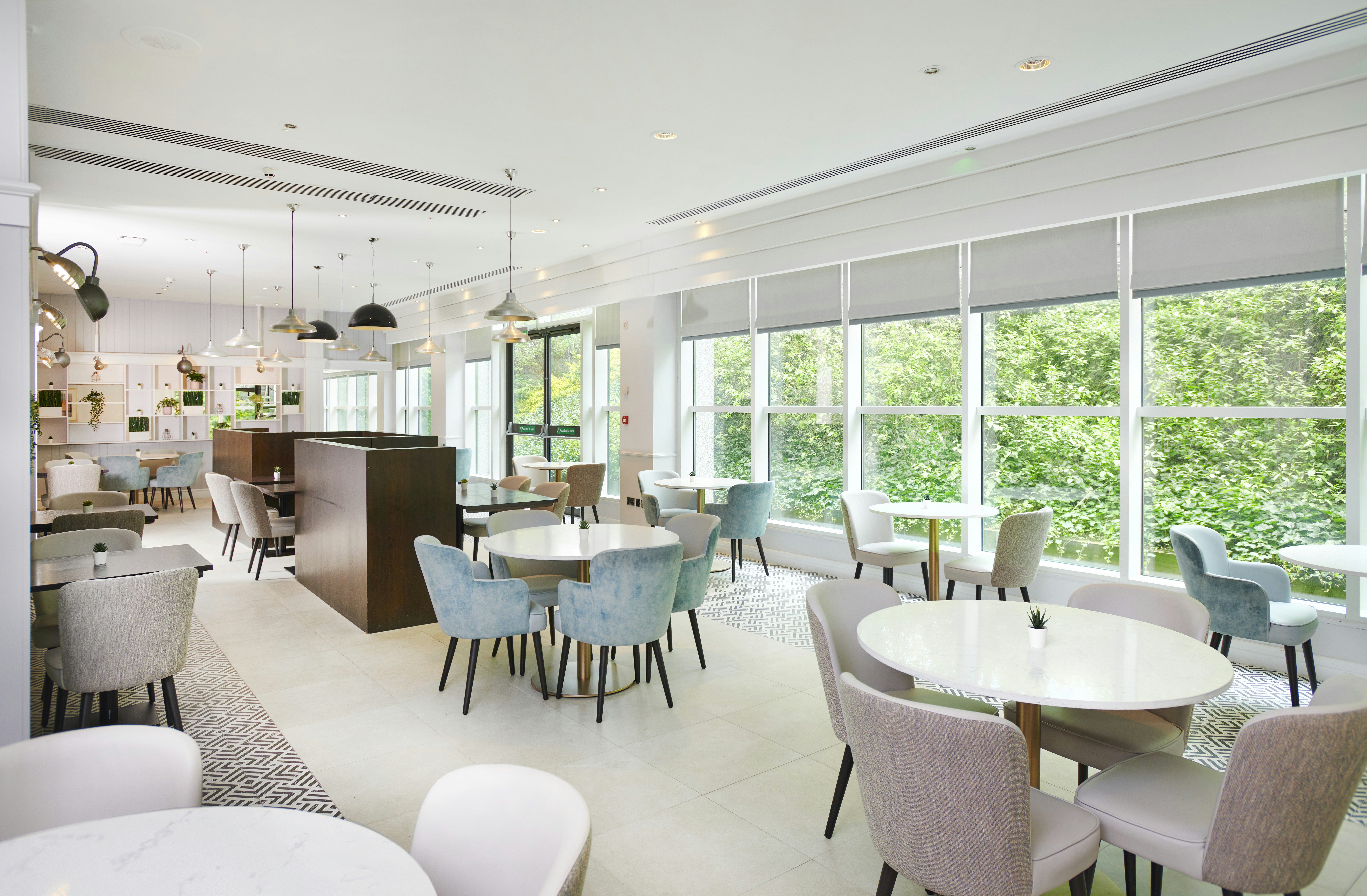 Hilton London Croydon 45/65