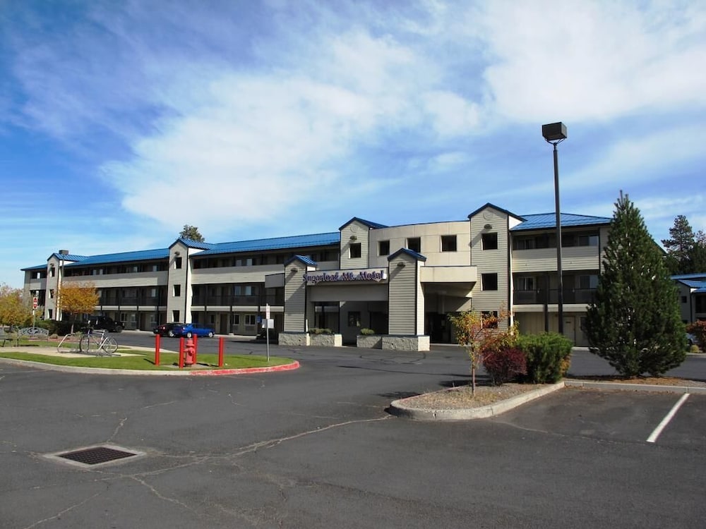 Sugarloaf Mt. Motel 3/40