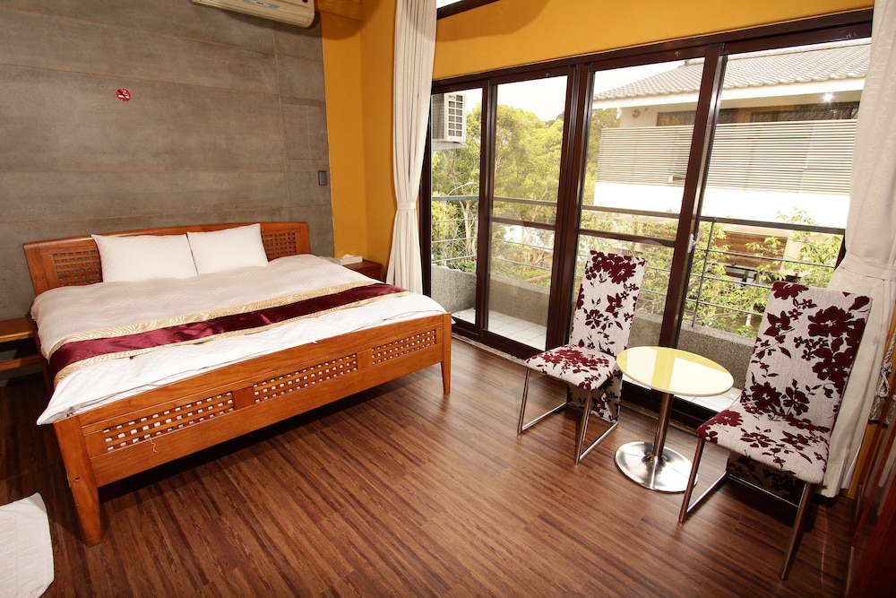 Sakura Resort 33/56
