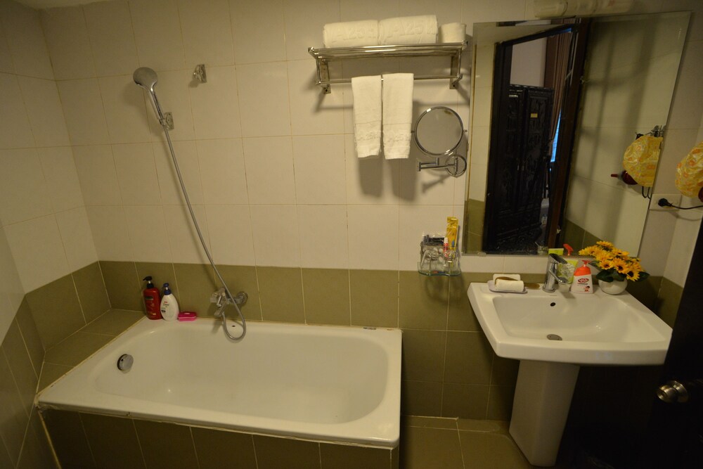 A25 Hotel - 96 Hai Ba Trung 52/56