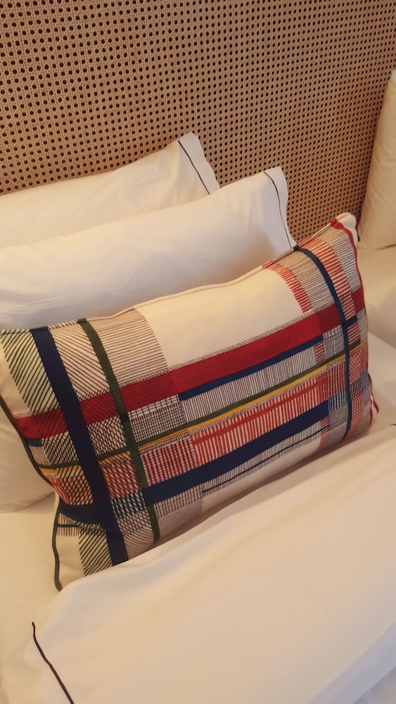 Mom Art Hotel 45/71