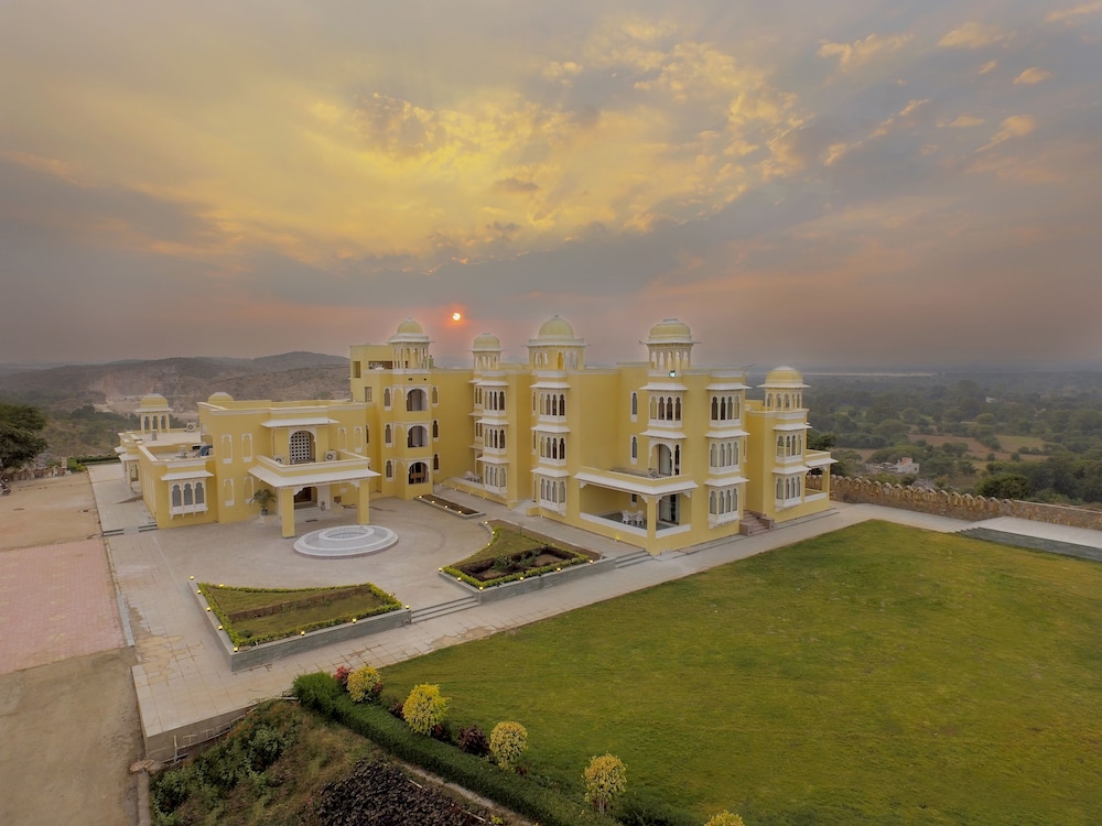 Justa Brij Bhoomi Nathdwara 31/39