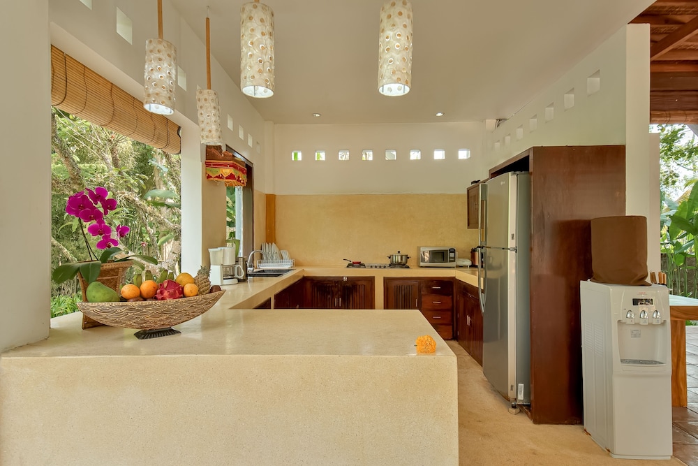 Villa Atas Awan 2/50