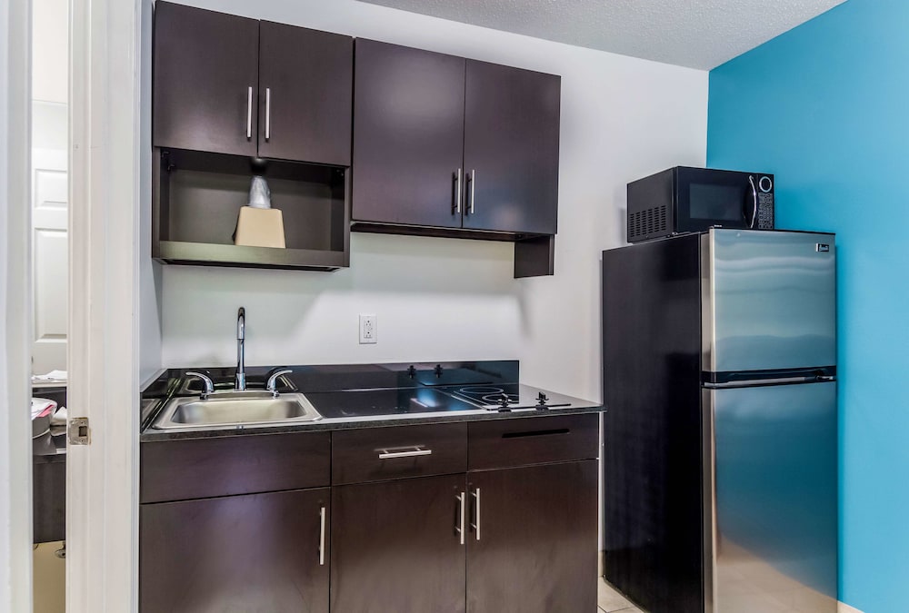 Motel6 Gulf Shores, AL 34/34