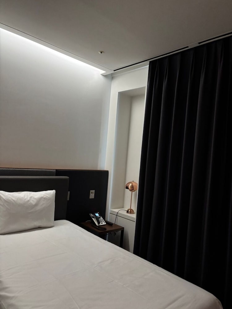 غرفة قياسية بسرير مزدوج، Le Seoul Hotel 2/7
