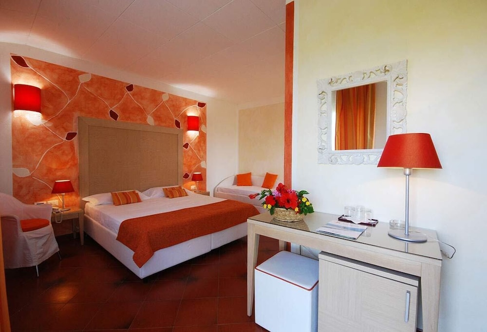Hotel Cala Rosa 7/50