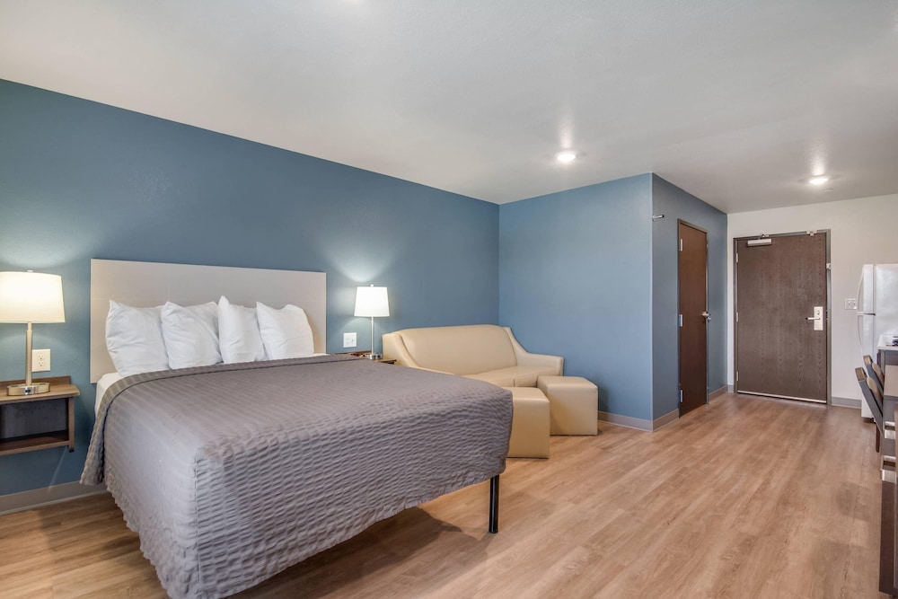 WoodSpring Suites Fort Mill 14/31