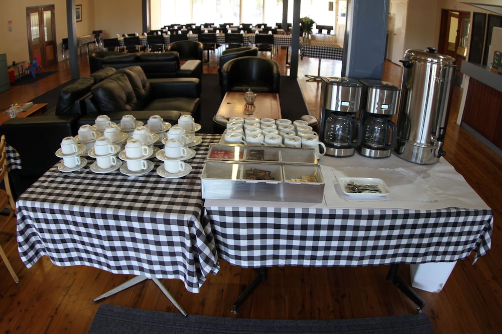 Townhouse Motel Cowra 45/56
