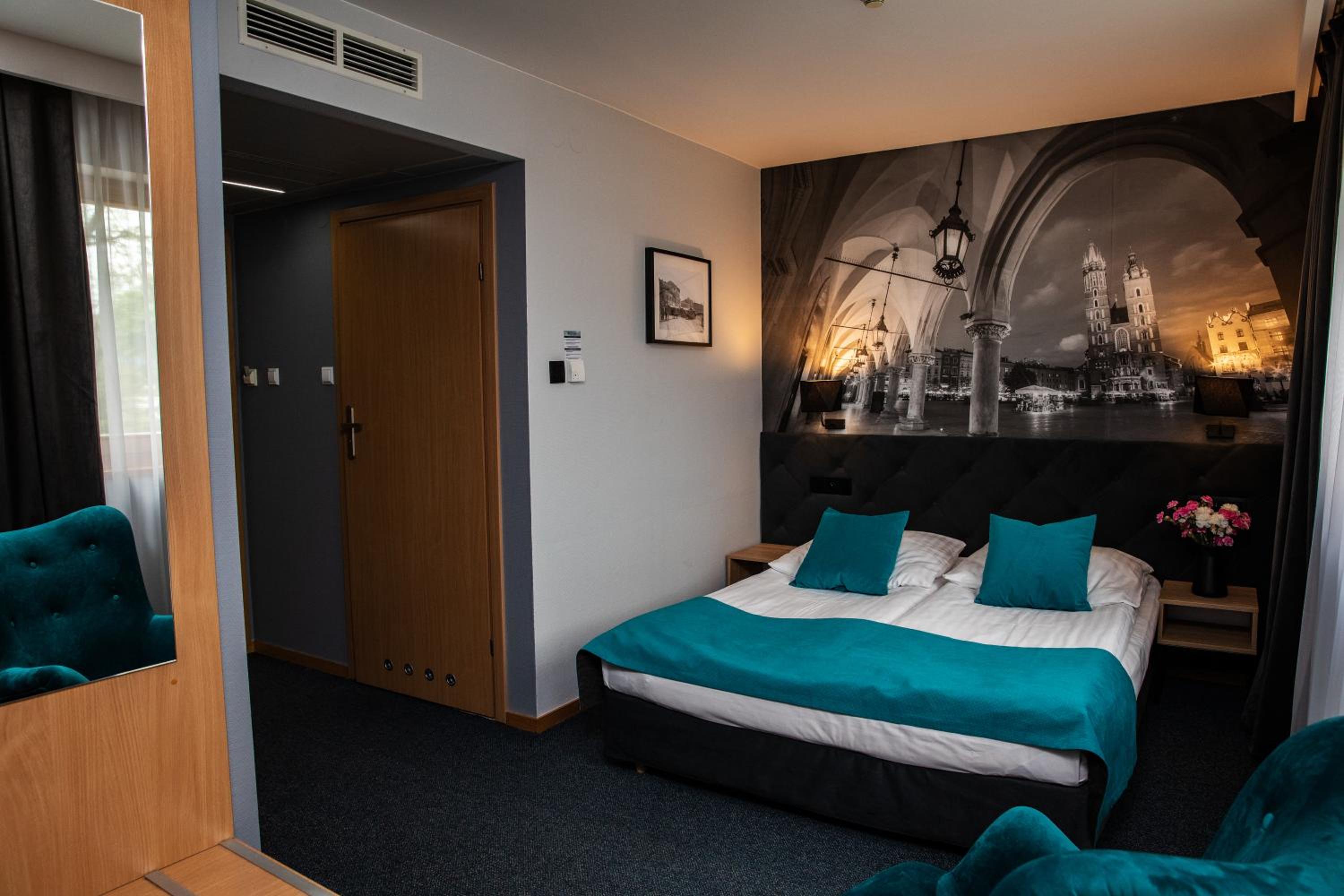 Room, Double Bed, Riverside