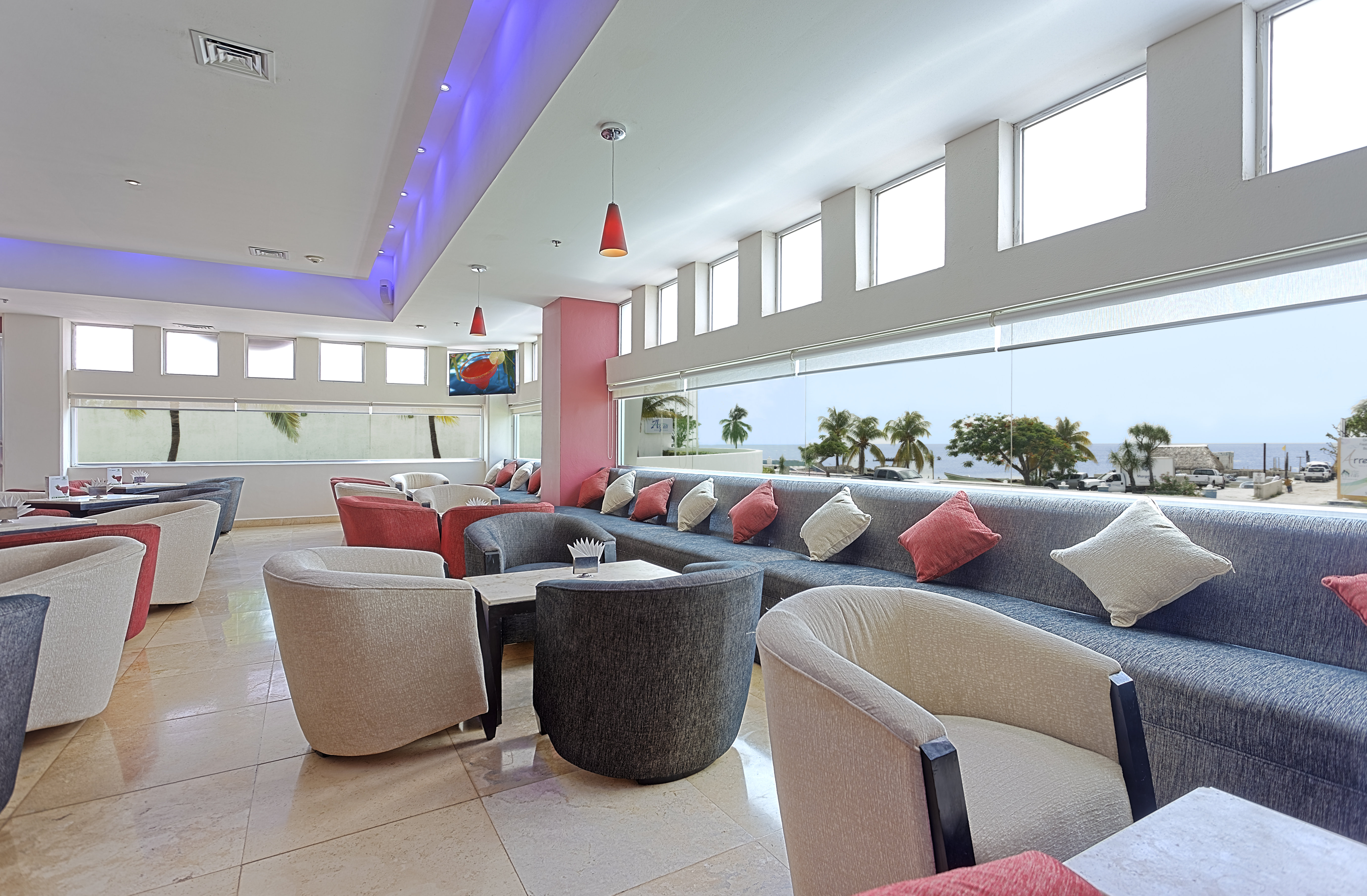 HOLIDAY INN CAMPECHE 40/78