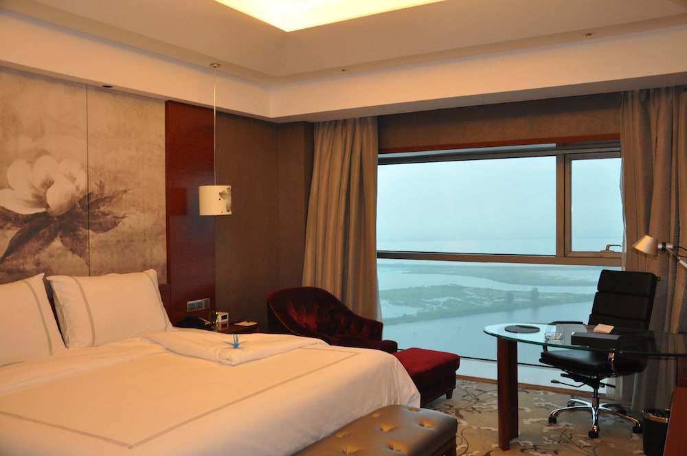 Grand Skylight International Hotel Gongqingcheng 9/24