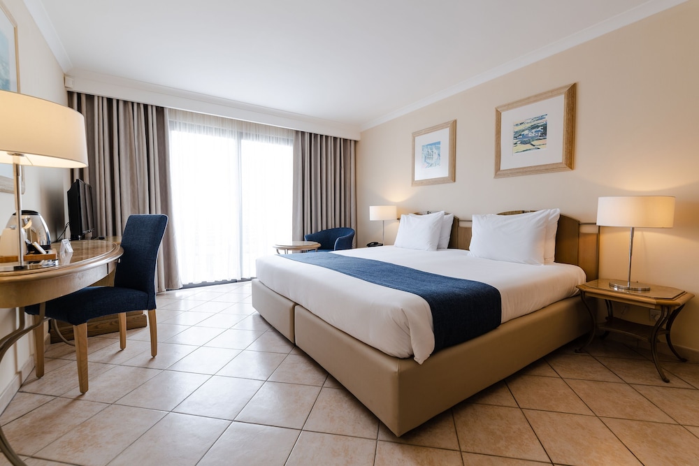 غرفة مزدوجة بإطلالة على الحديقة، Maritim Antonine Hotel and Spa Malta 8/10