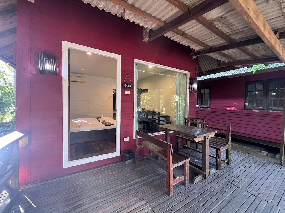 Pang Mai Resort 32/50