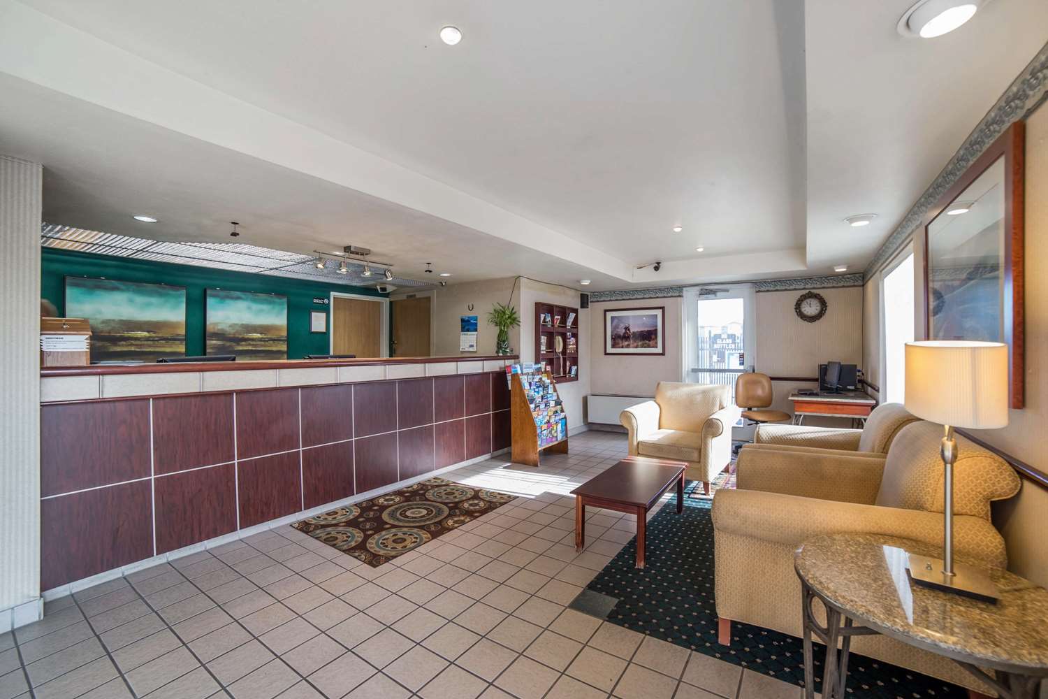 Rodeway Inn & Suites Nampa 7/20