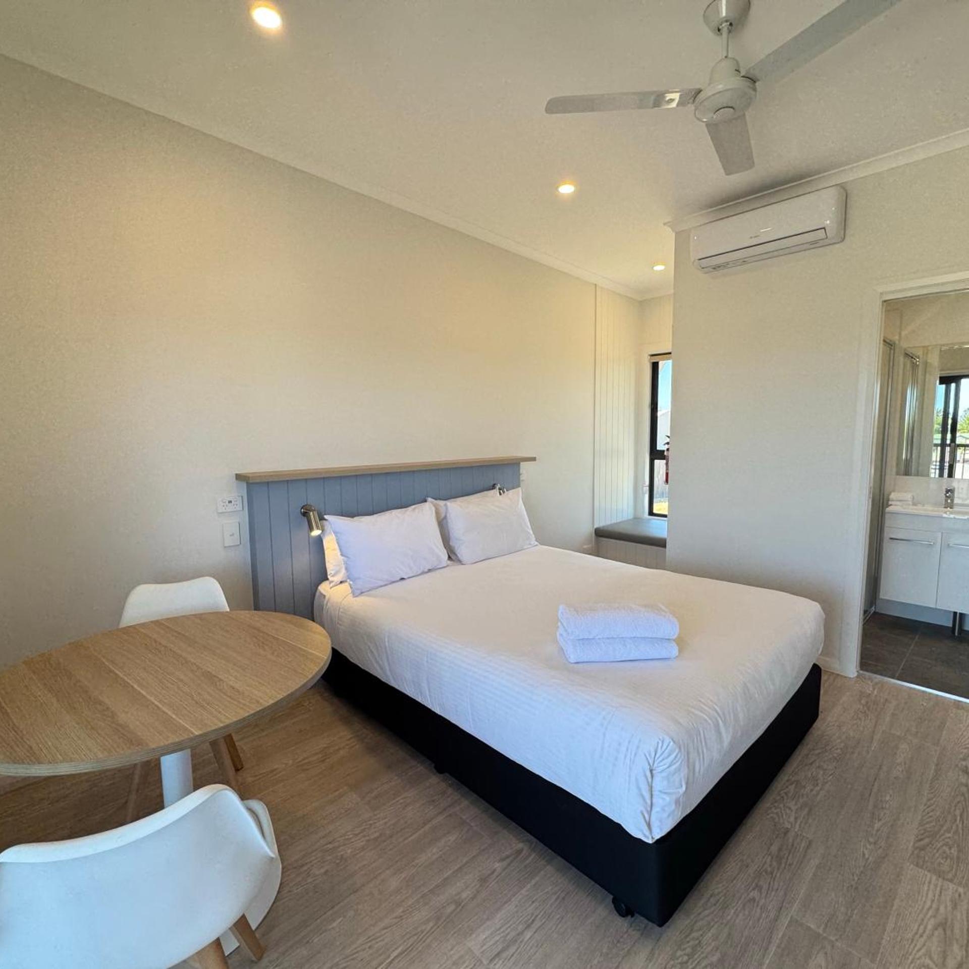 Superior, Studio, Cabin, Beach View