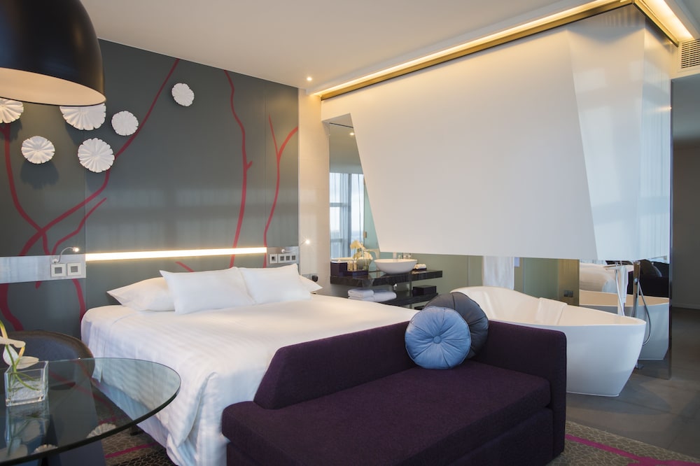 Pullman Saigon Centre 21/69