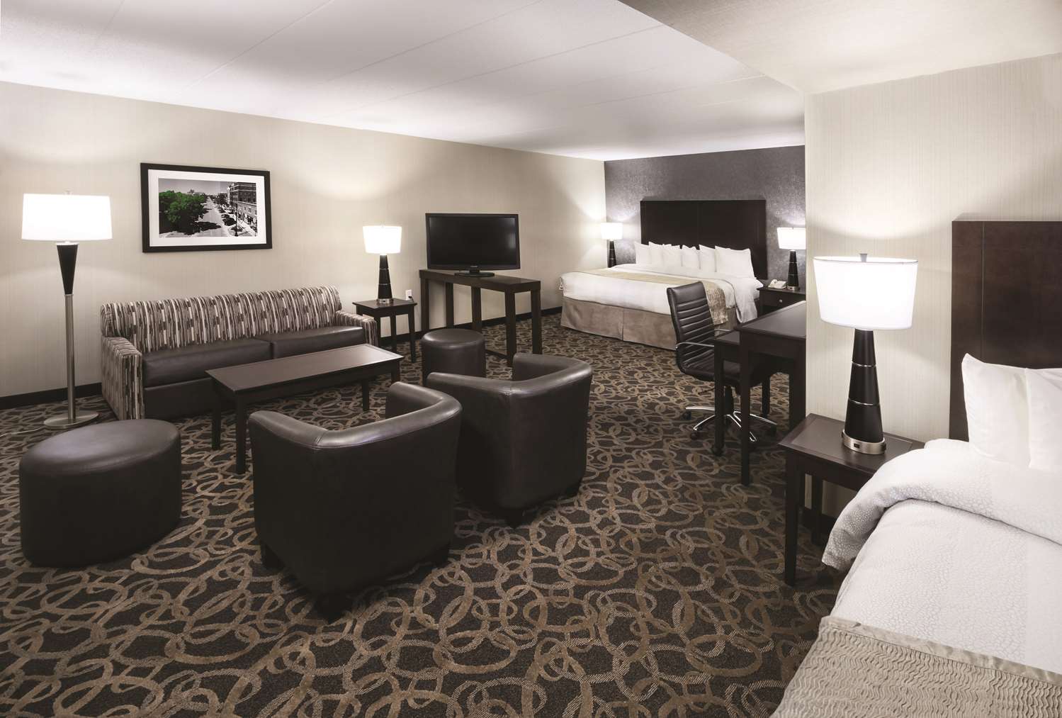 Best Western Ramkota 16/36