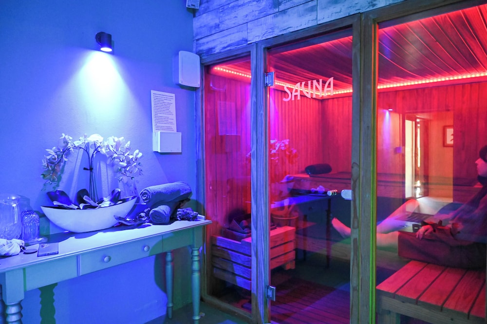 Silver Forest Boutique Lodge And Spa 25/50