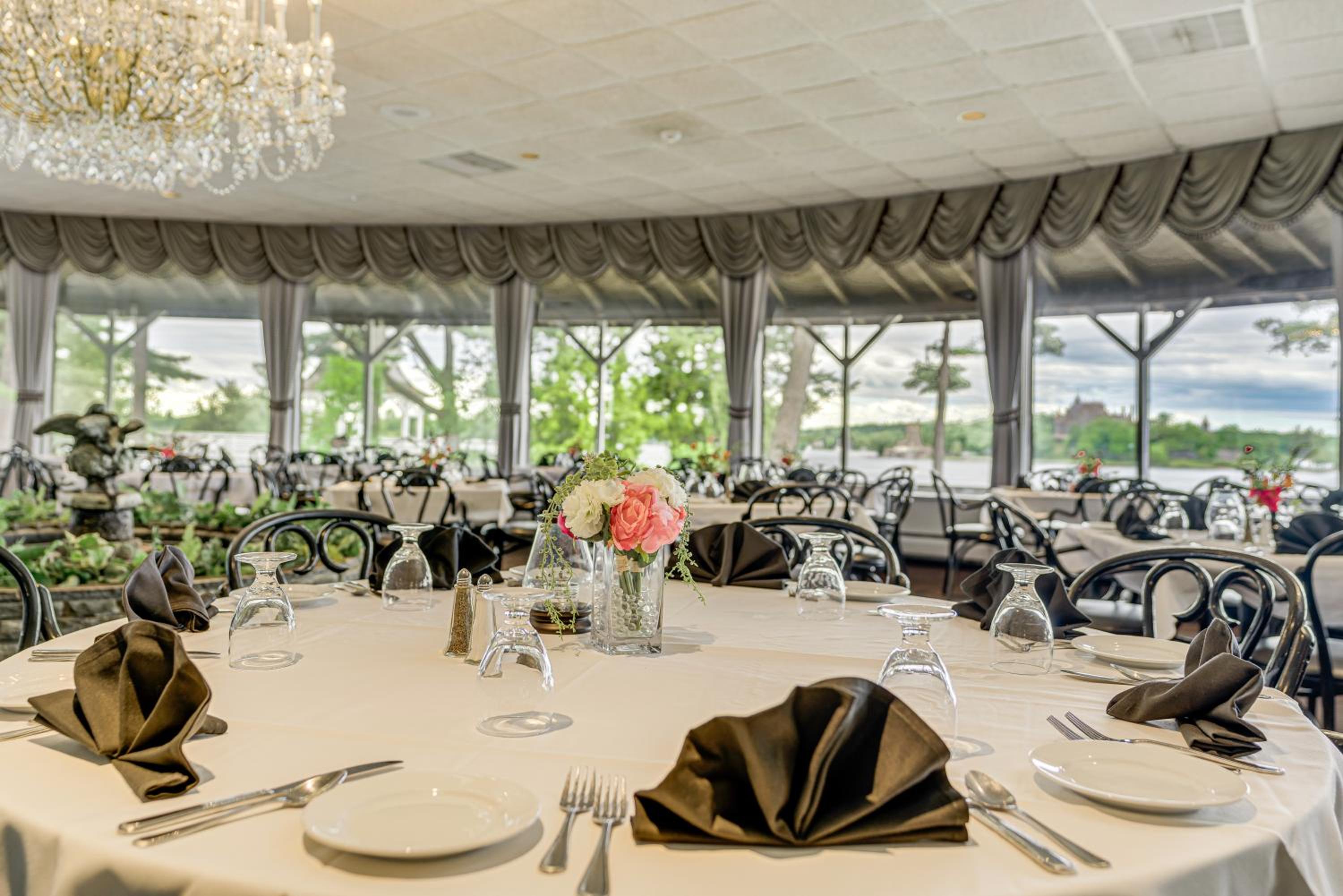 Bonnie Castle Resort & Marina 21/32