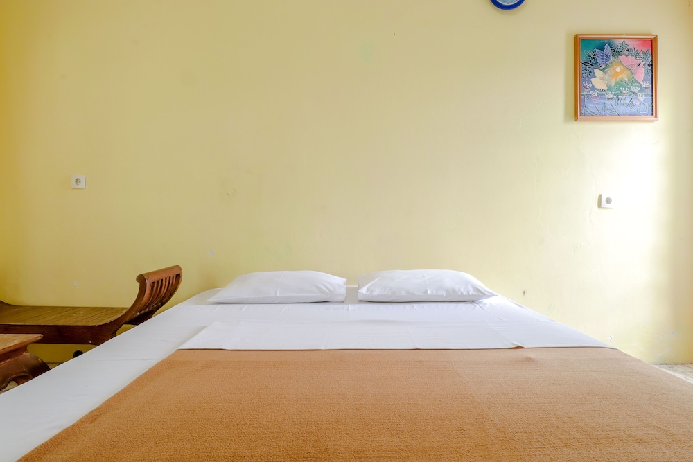 Hotel Kayu Manis by ZUZU 30/48