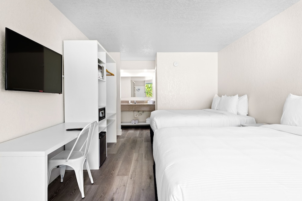 Baymont by Wyndham Orlando Lake Buena Vista South 22/50