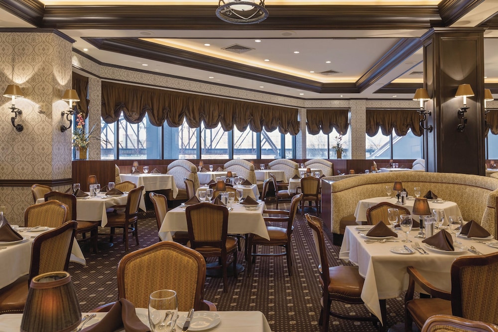 Horseshoe Bossier City - A Caesars Rewards Destination 52/67
