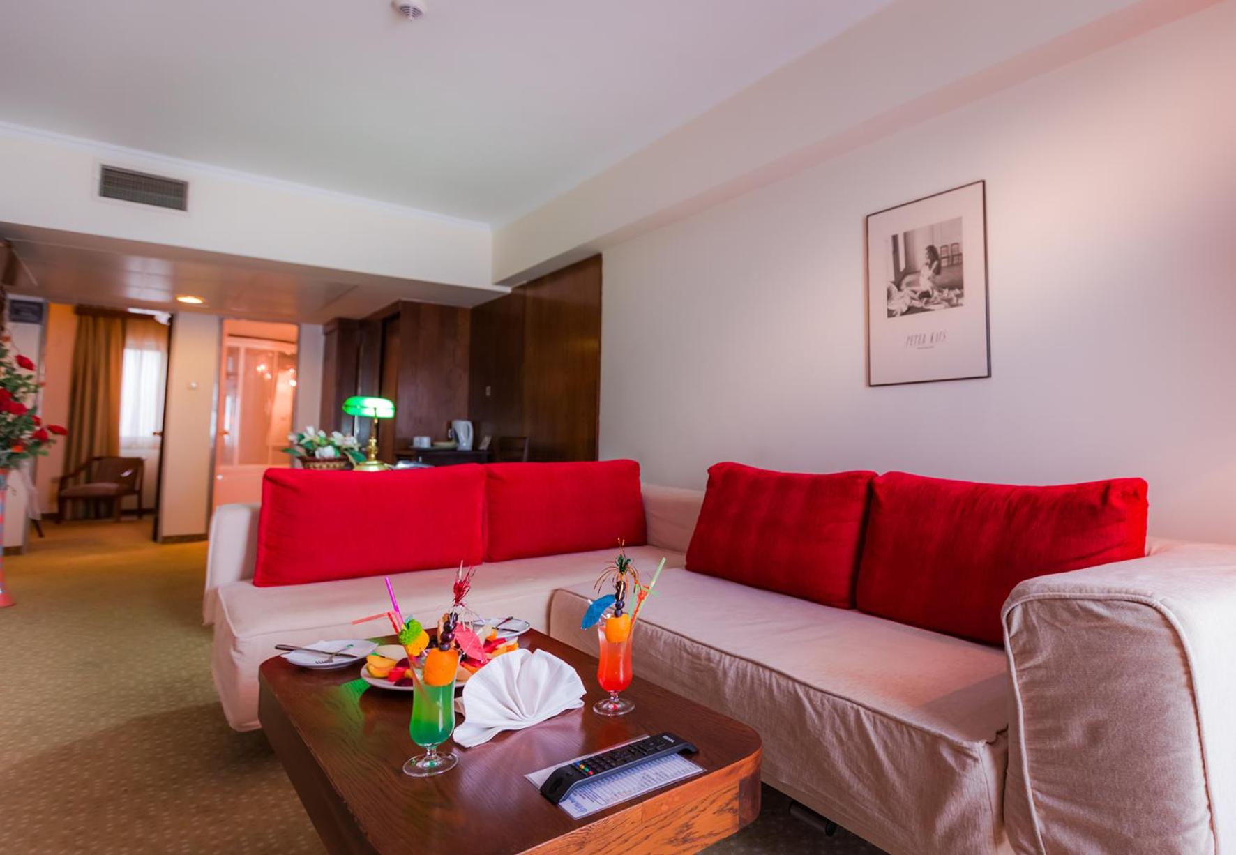 Suite, Double Bed, Sea View