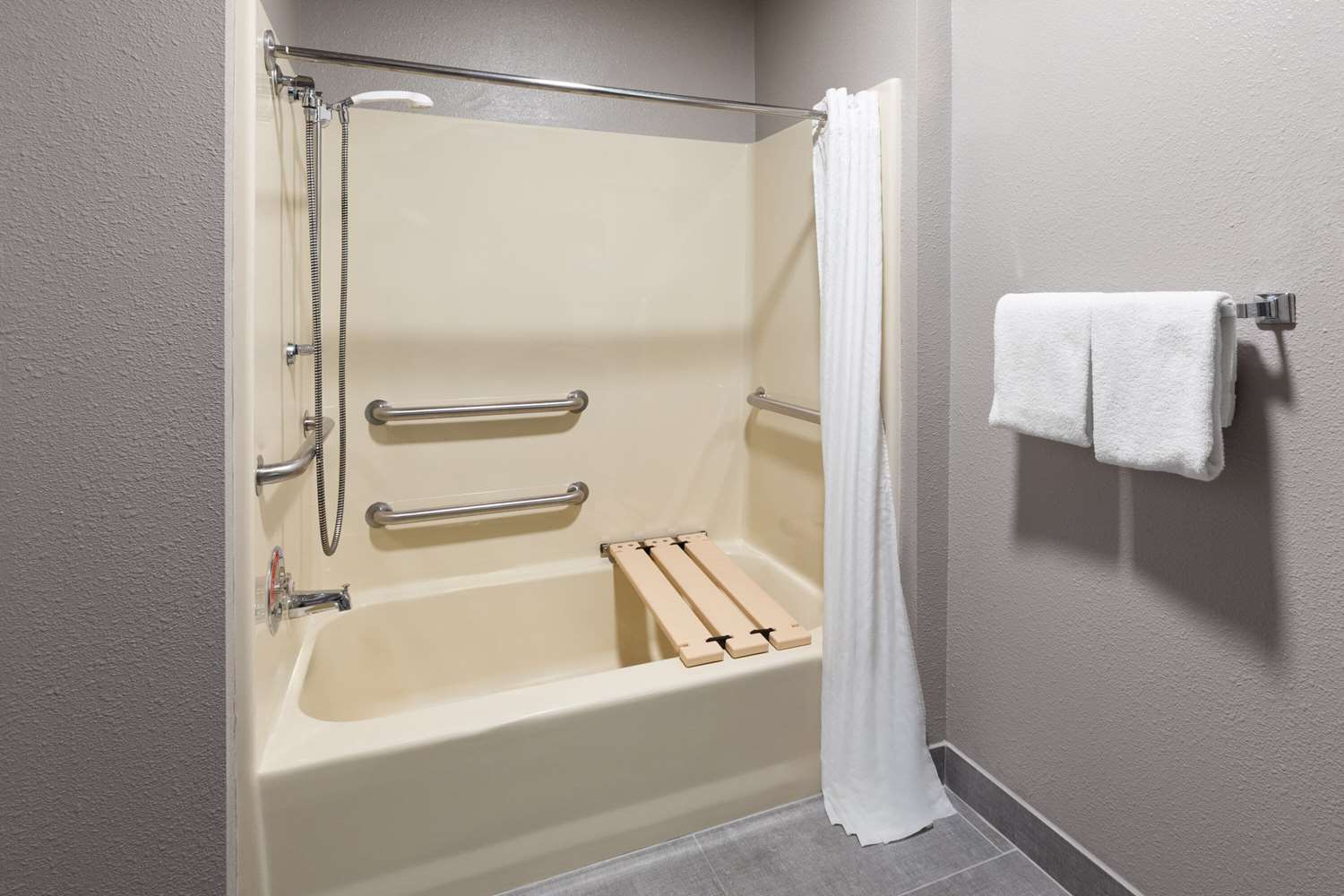 La Quinta Inn Sheboygan 37/42