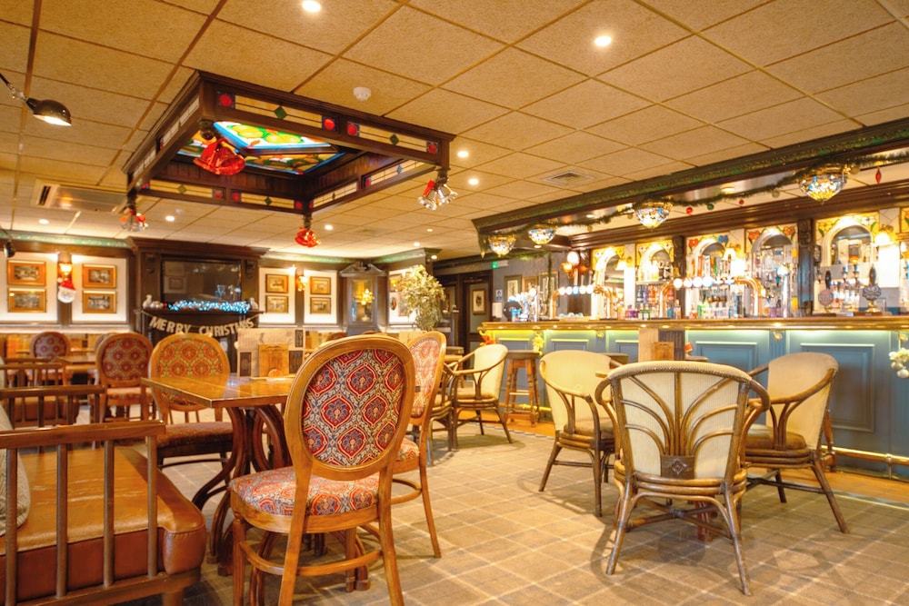 The Highfield Hotel 34/48