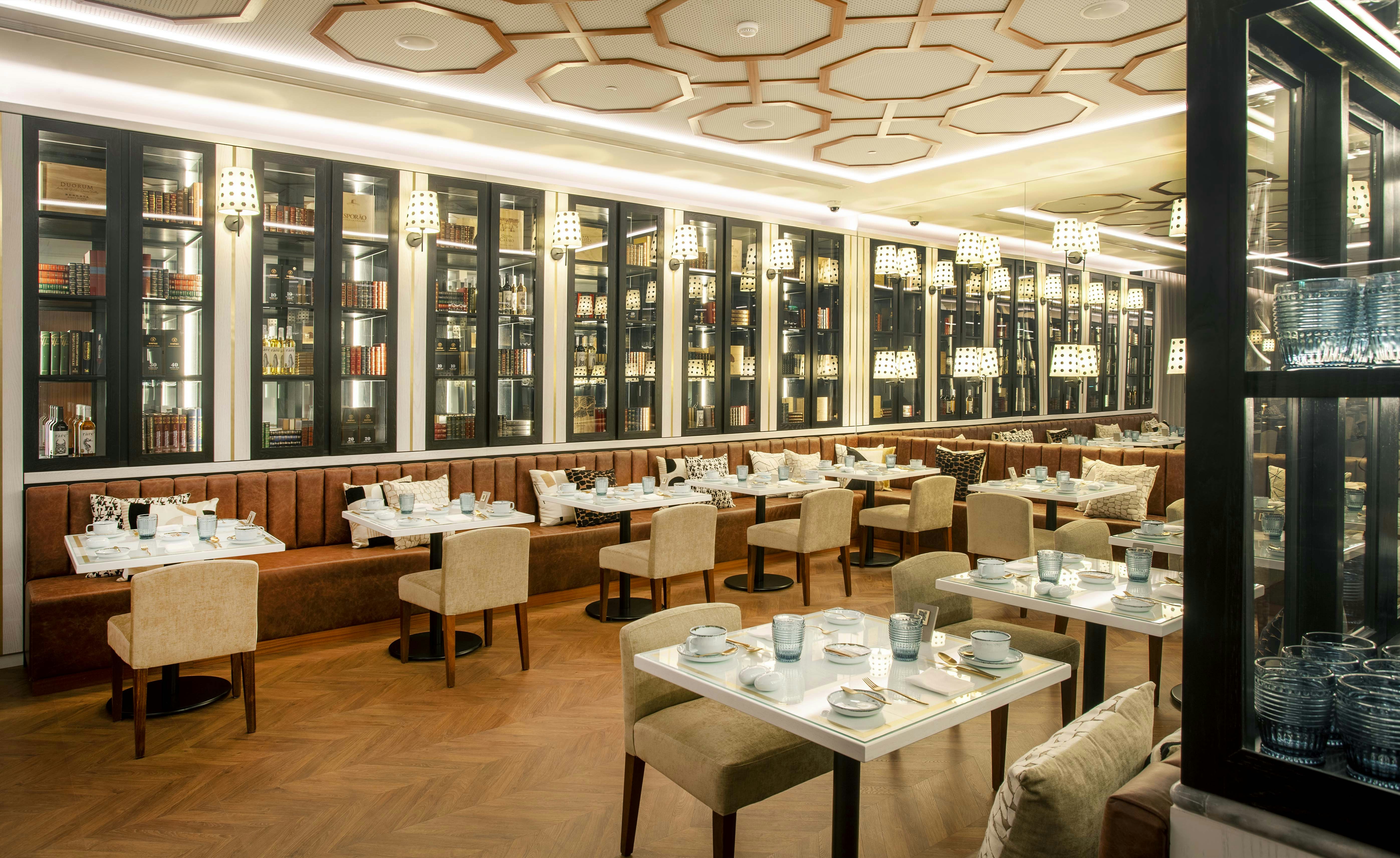 Wine And Books Porto Hotel 20/24