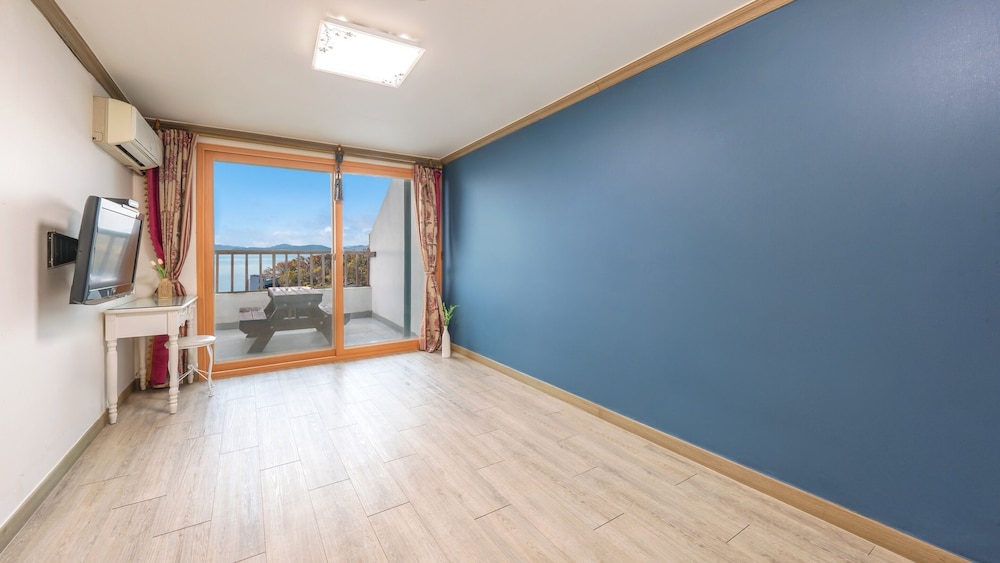 Ganghwa Sol Orum Pension 31/50