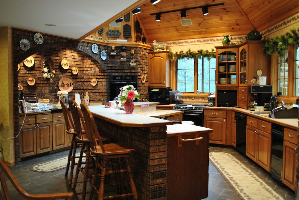 Horton Creek Inn Bed and Breakfast 49/66
