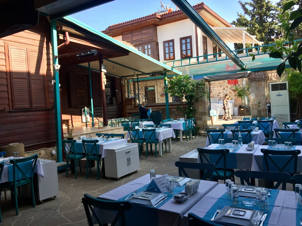 Sabah Pansiyon 35/49