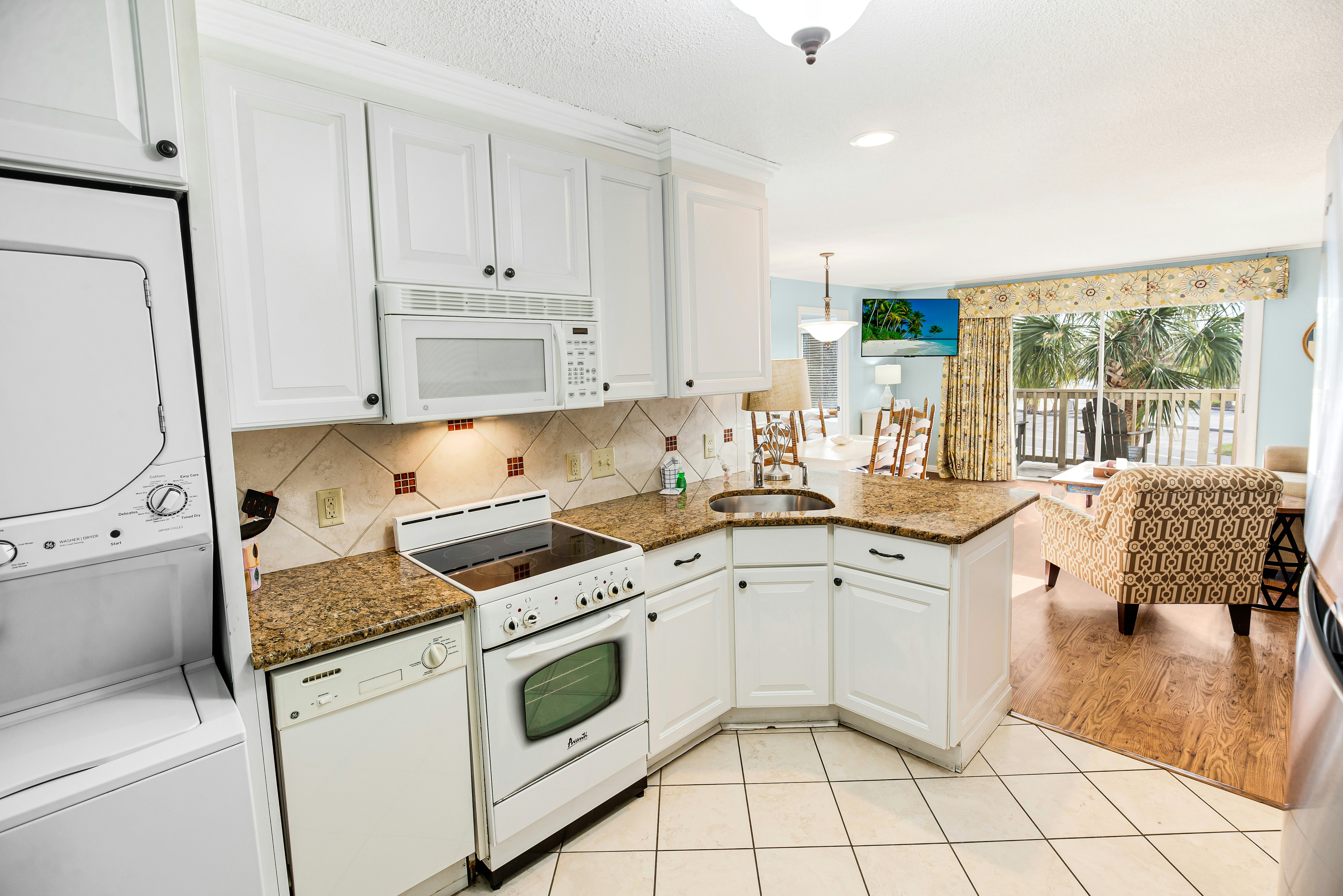 The Oceanfront Litchfield Inn 51/75