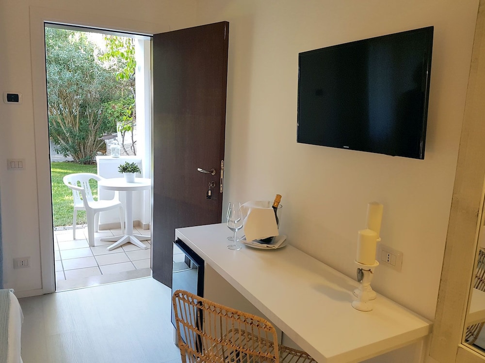 Lanai, Superior, Queen Bed, Garden View، HOTEL GABBIANO BEACH 2/5