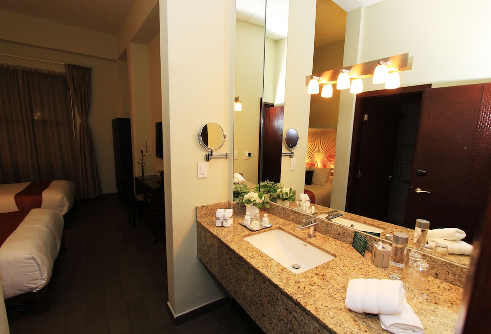 Plaza Gallery Hotel & Boutique 27/70