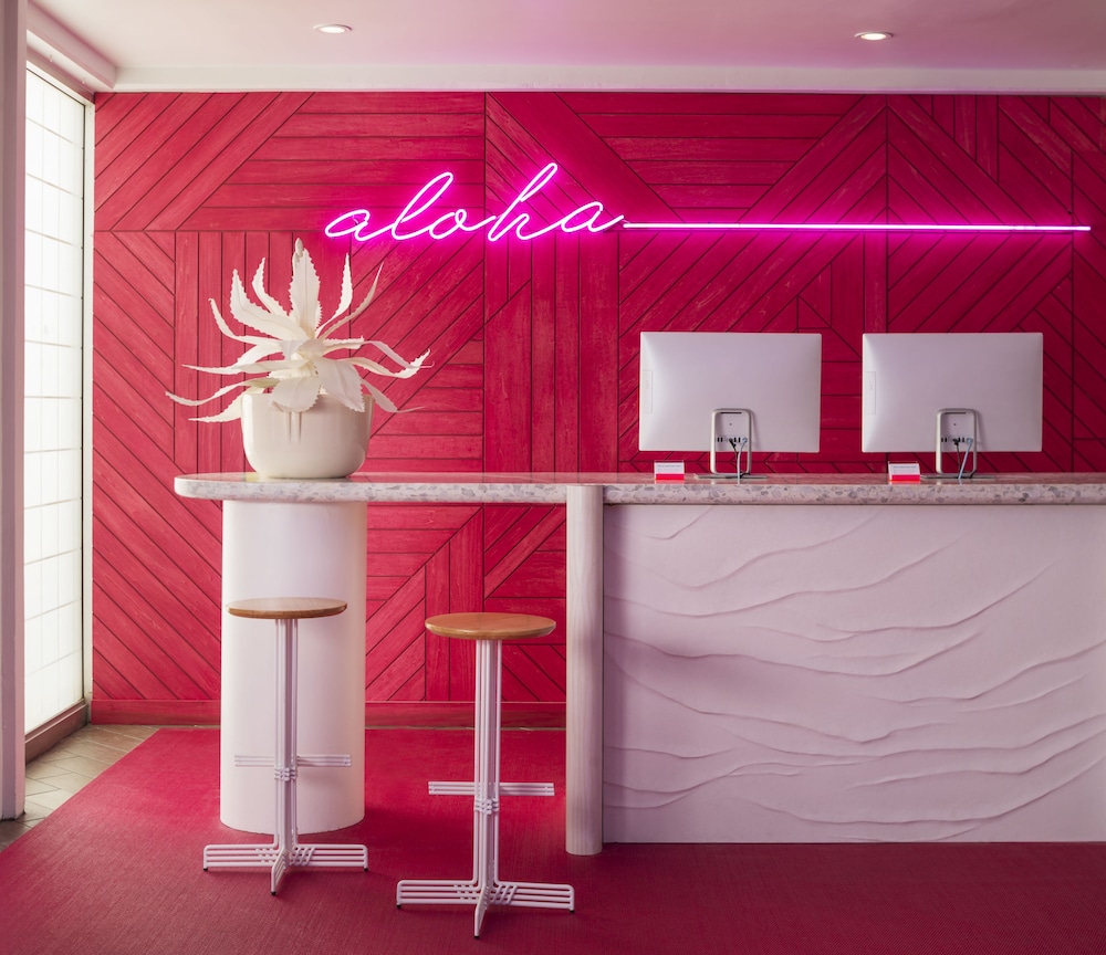 Shoreline Hotel Waikiki 8/49