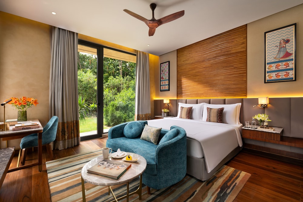 Grand, Luxury, Villa, King Bed, Plunge Pool
