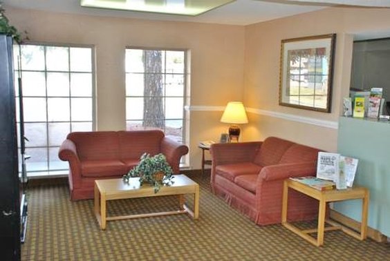 Americas Best Inns Beaufort 13/16