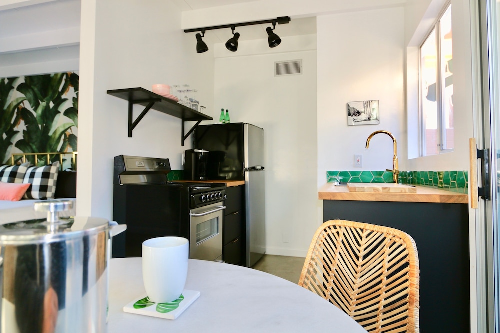 Hyatt Studios Jacksonville/St Johns Town Center 50/50