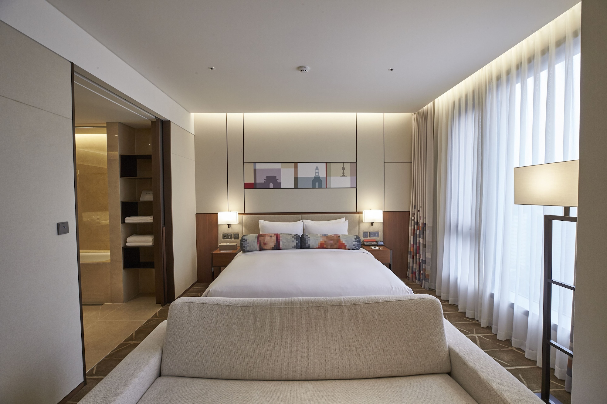 Urban, Studio, Suite, King Bed, Sofa
