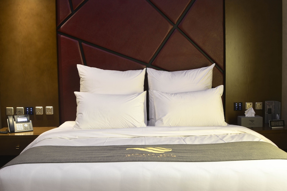 فندق ريدويفز(Redwaves Hotel) 17/47