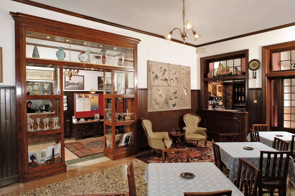 Hotel La Meridiana 53/65