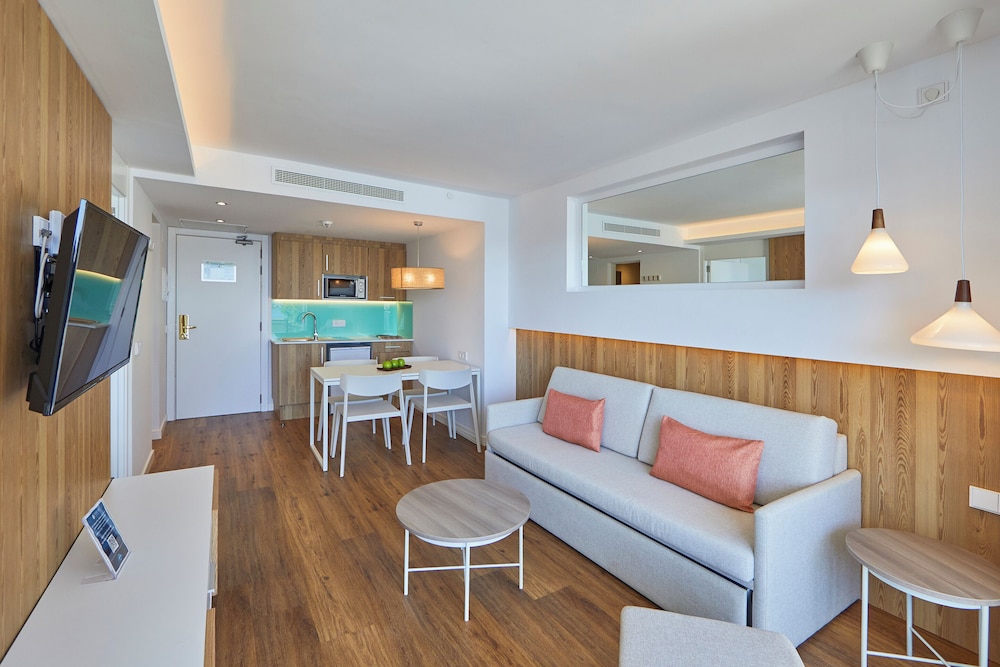 Ponent Mar Aparthotel 44/62