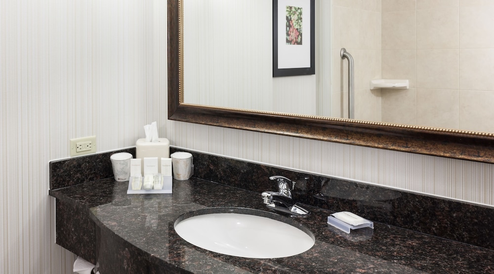 Hilton Garden Inn Denver Highlands Ranch 11/52