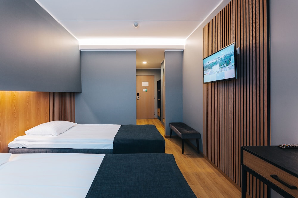 Go Hotel Shnelli 20/63
