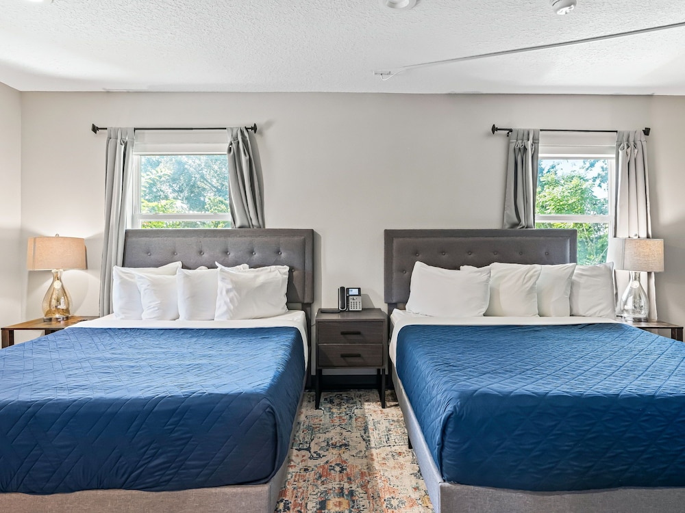 Baymont by Wyndham Ocala Suites 22/60
