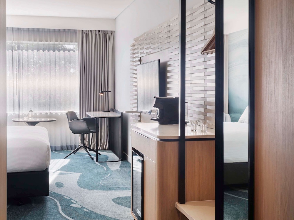 NOVOTEL HAMILTON TAINUI 30/72