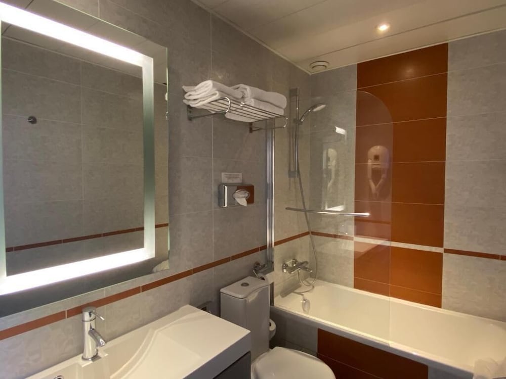Hotel Elysa Luxembourg 35/41
